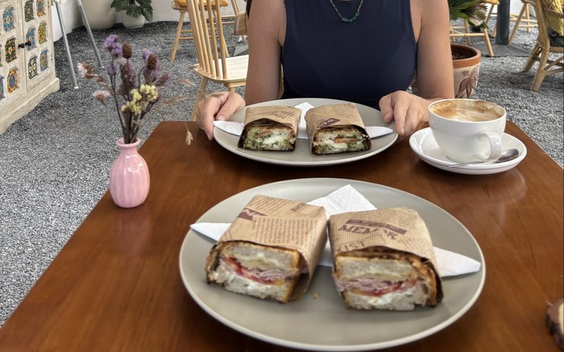 Bonnie's Deli