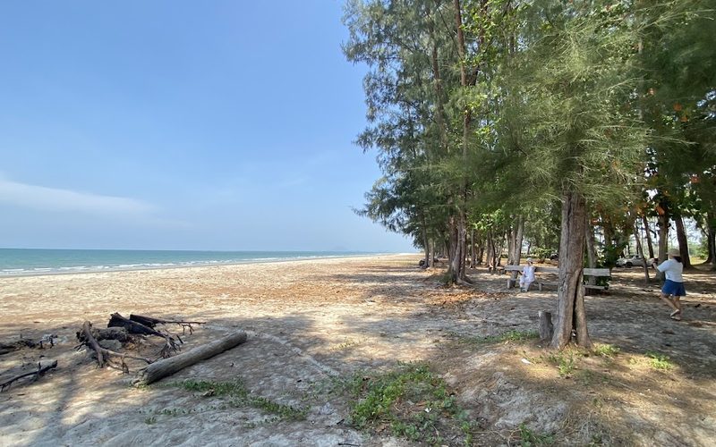 Lang Sot Beach
