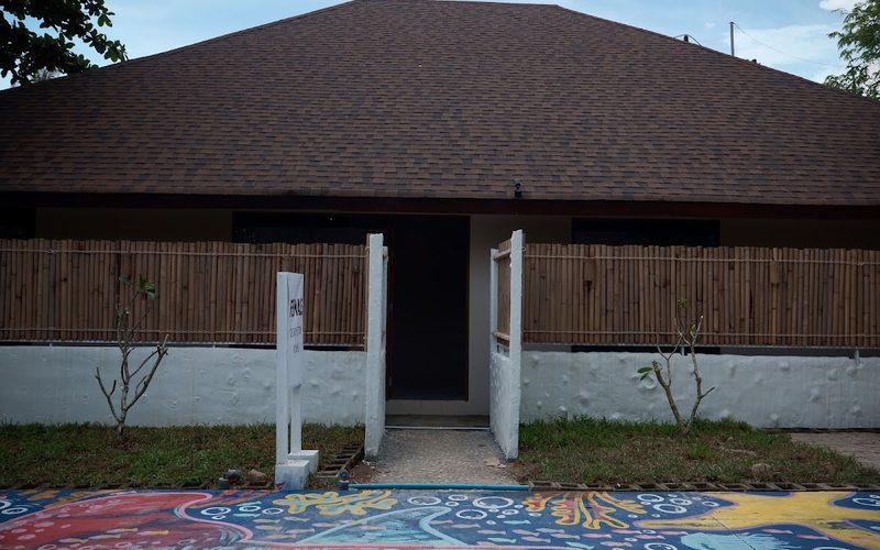 Lanta Chaolay Hostel