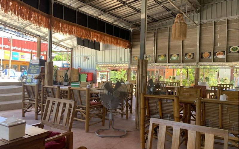 Mama Lanta HALAL Restaurant