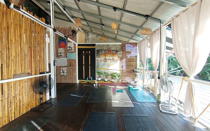 Nora Yoga