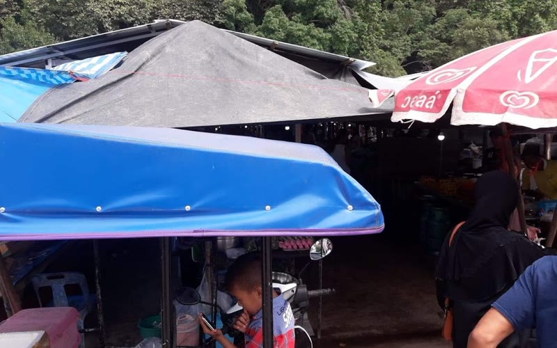 Saturday Market
