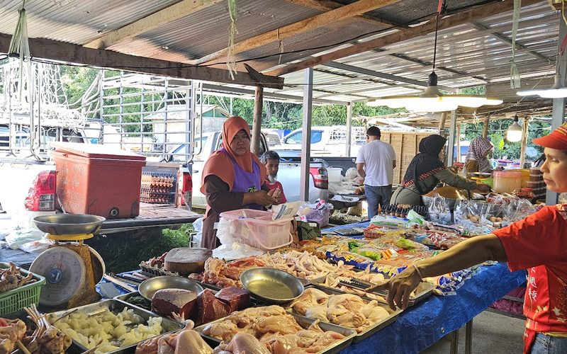 Saturday Market