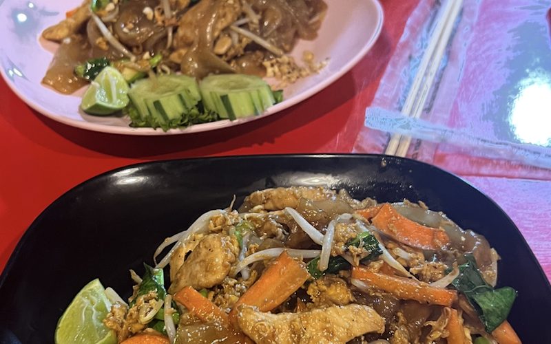 Somtam Halal bistro
