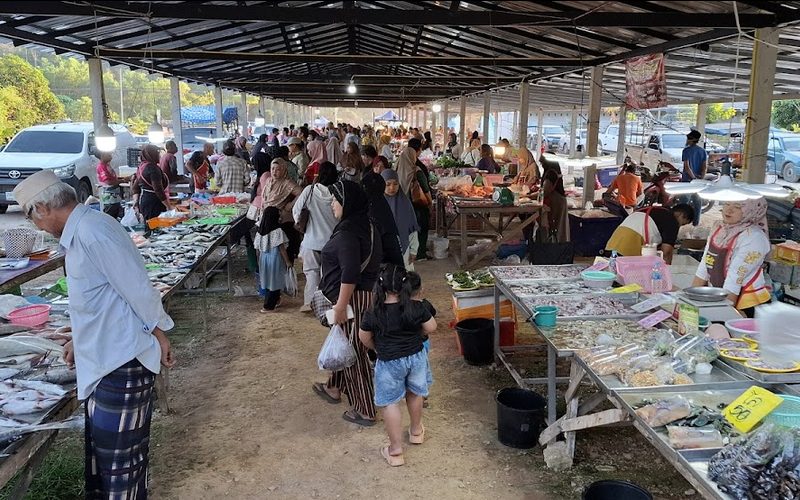 Tuesday Market