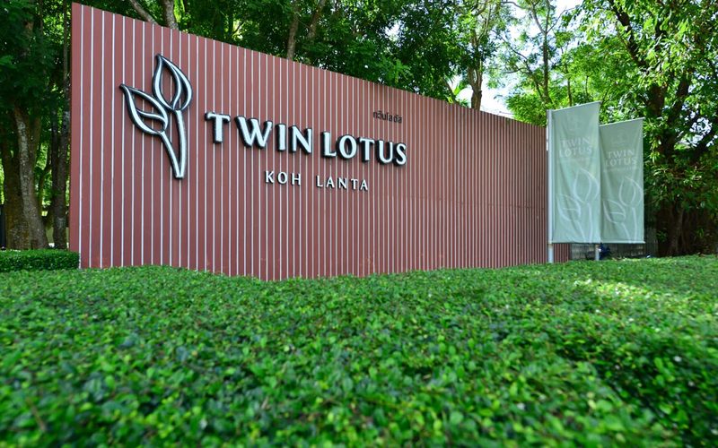 Twin Lotus Resort and Spa