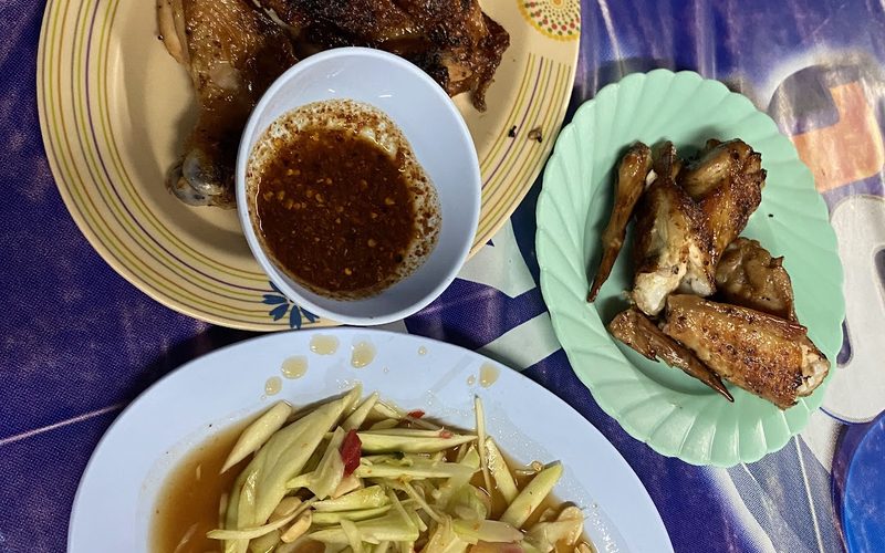 Uncle See Noodle & Somtam